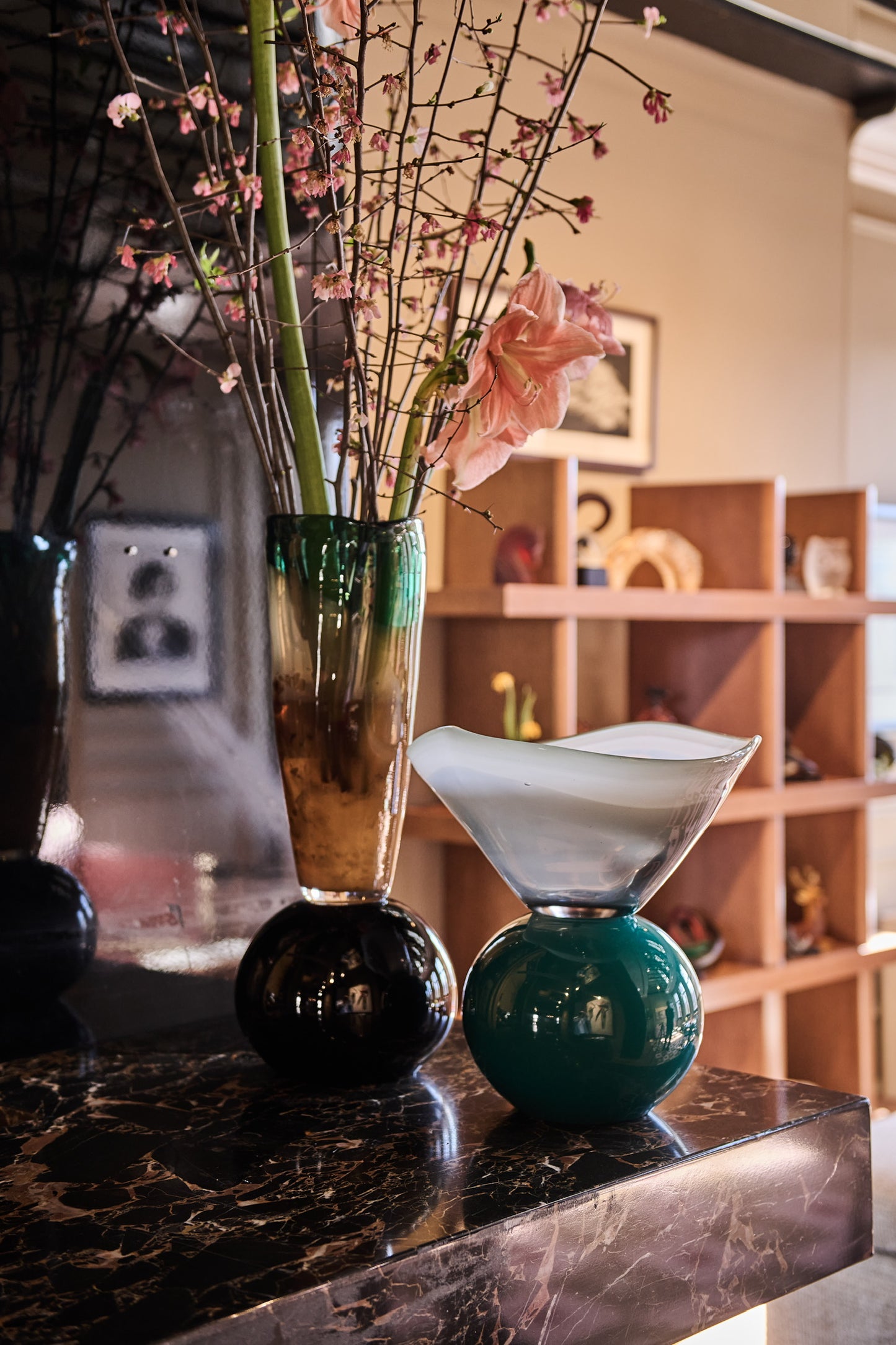 Touched Grandiose Vazo