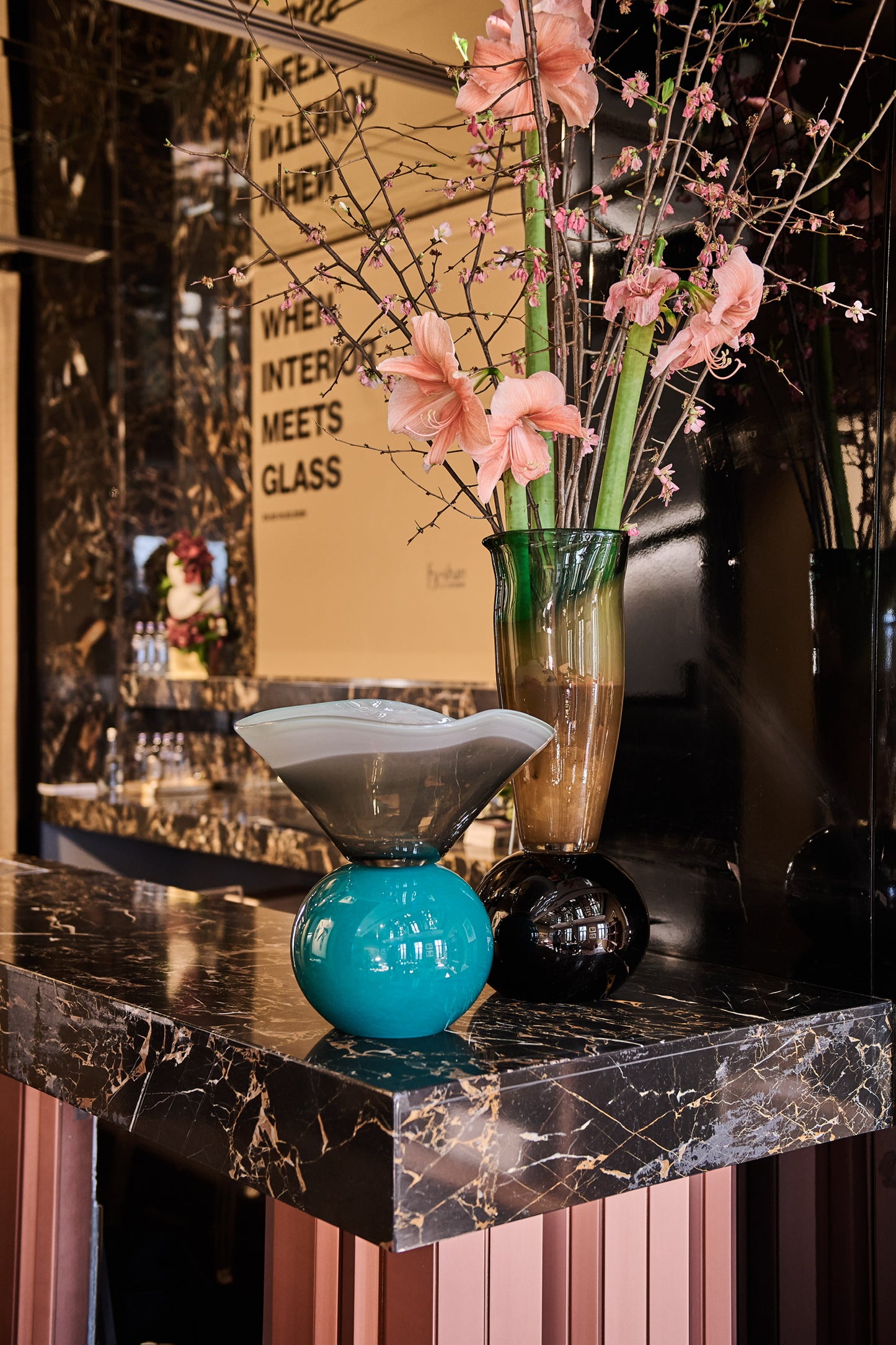 Touched Grandiose Vazo