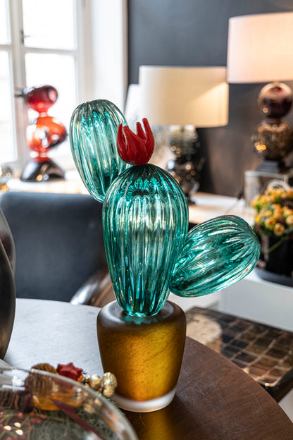 Görkemli Saguaro Heykel